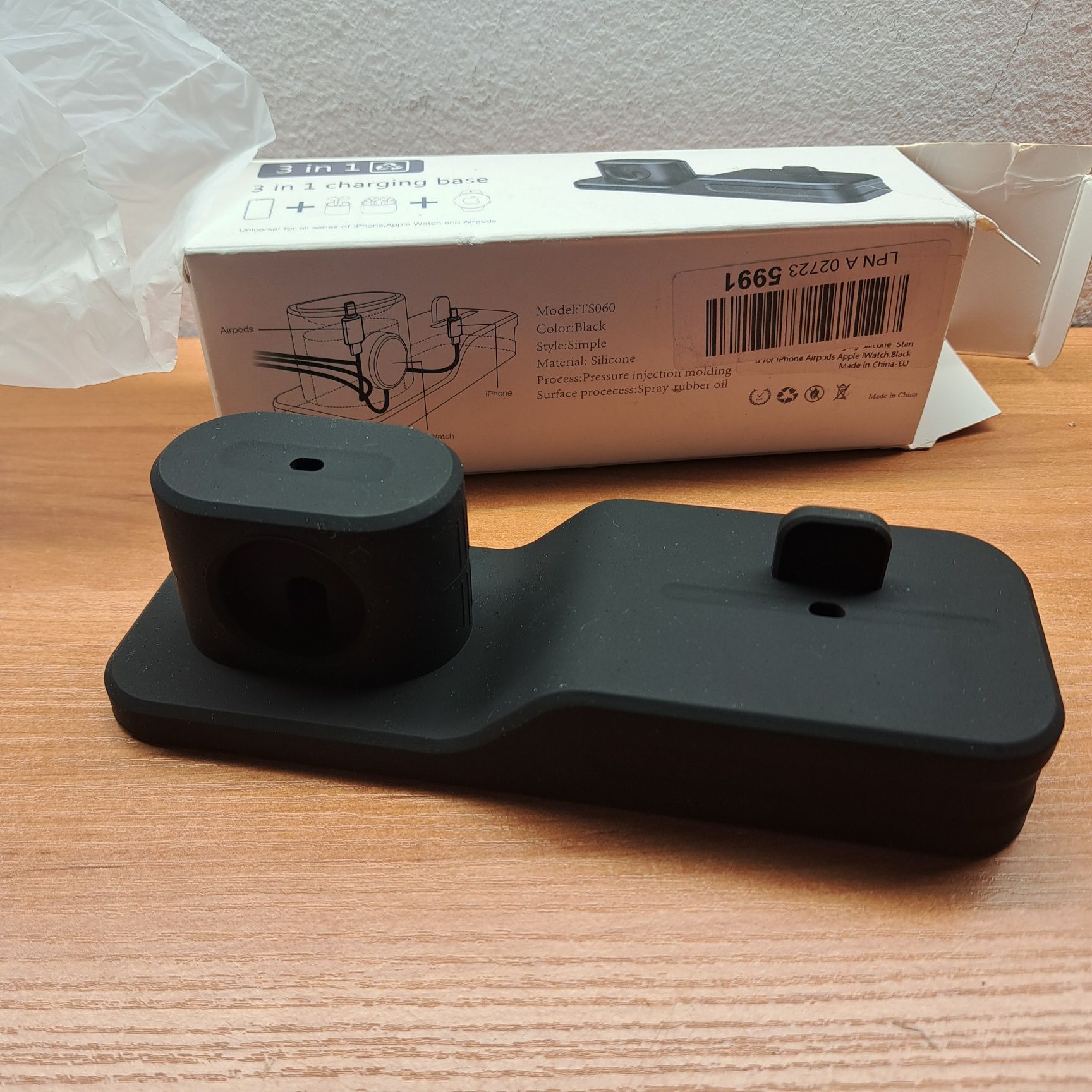 Stacja dokująca do ładowania iPhone'a Apple Watch Airpods 3 w 1