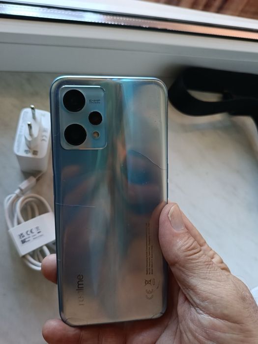 Realme 9 pro 5g 8+4.128 снепдрегон 695 NFC
