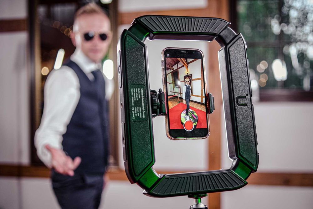 Fotobudka 360 na wesele urodziny studniówkę i inne imprezy