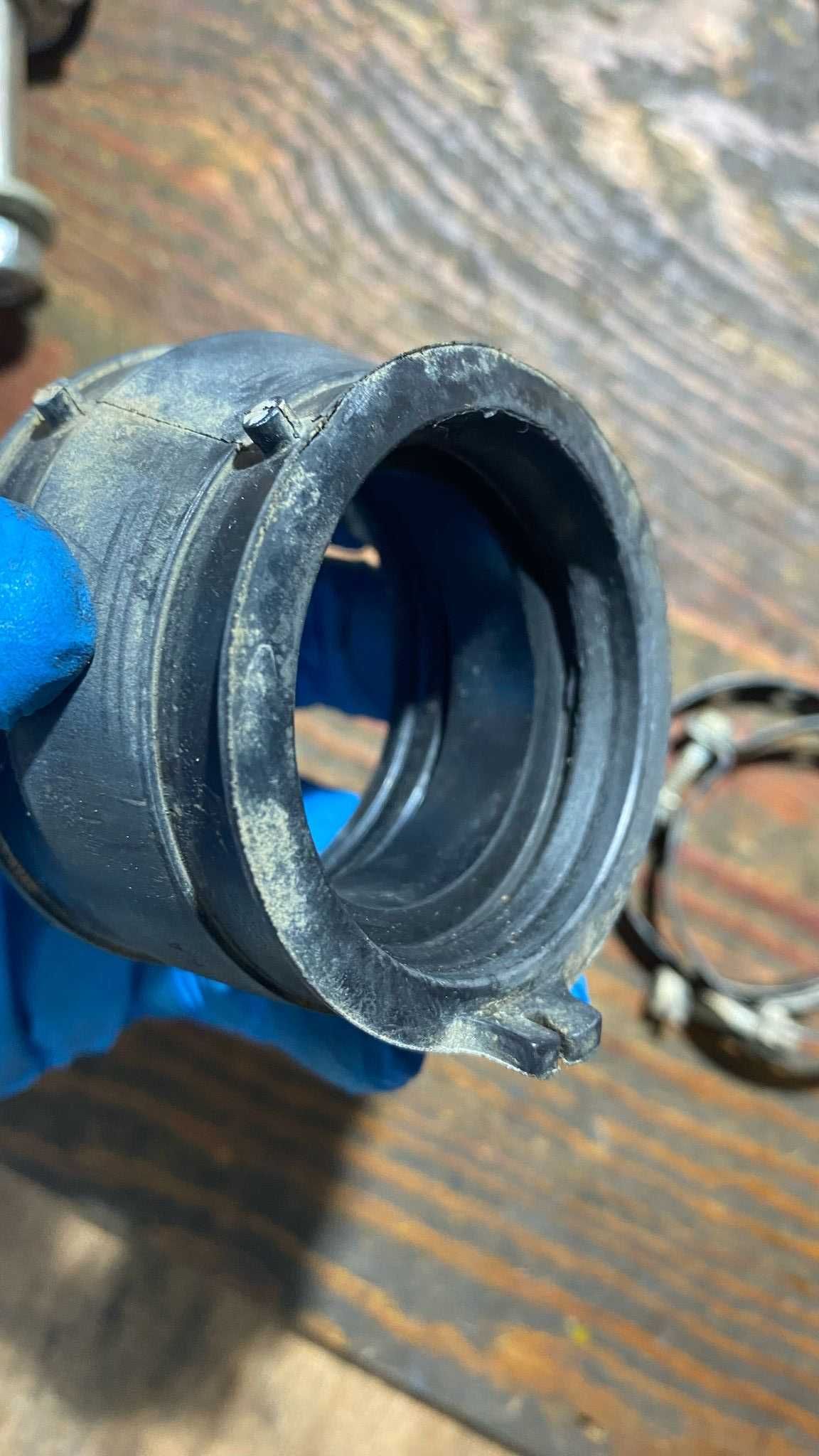krociec ssacy przepustnicy airboxa paliwa honda crf 450 r 09-16
