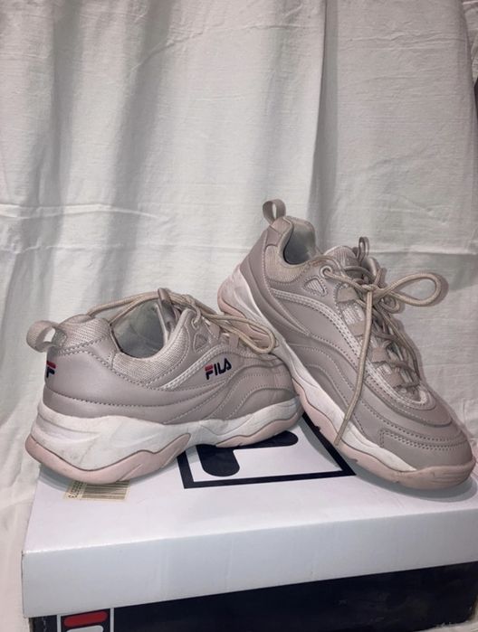 Buty fila ray low wmn rose smoke 38