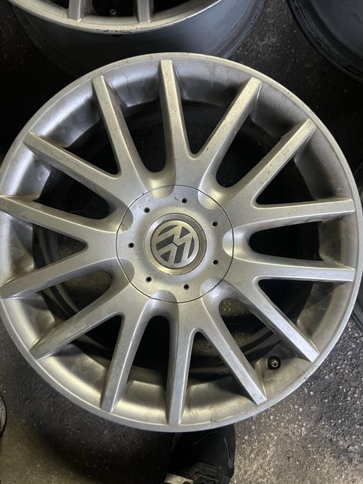 Jantes vw sport r17