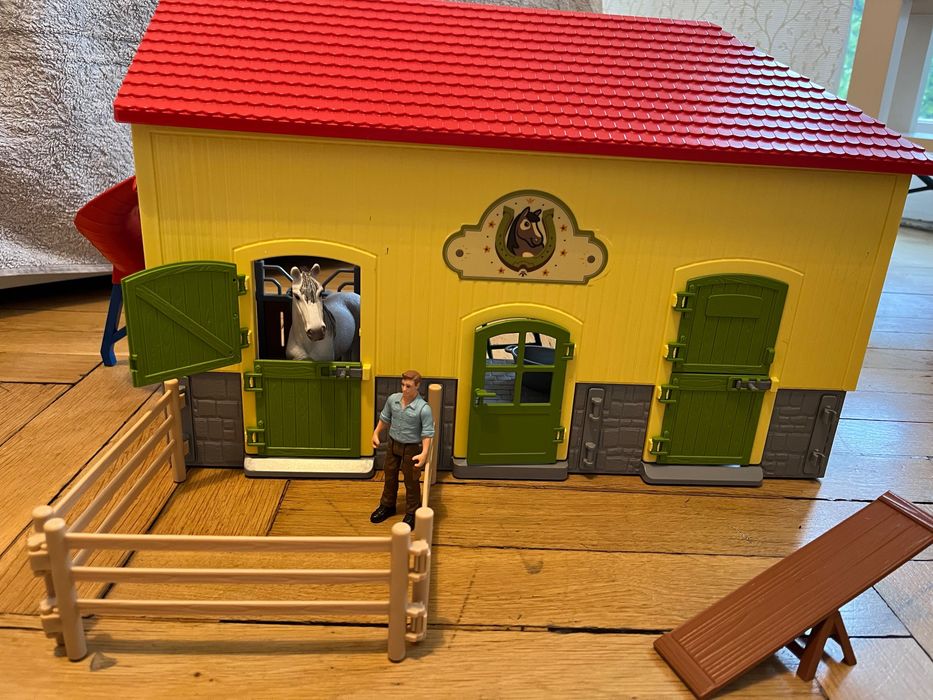 Schleich schleich® Farm World 42485 Stajnia dla koni 42485