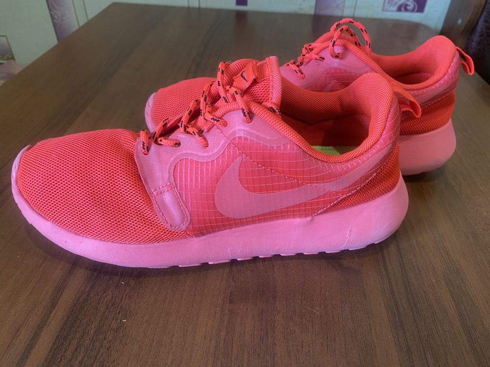 Кроссовки Nike