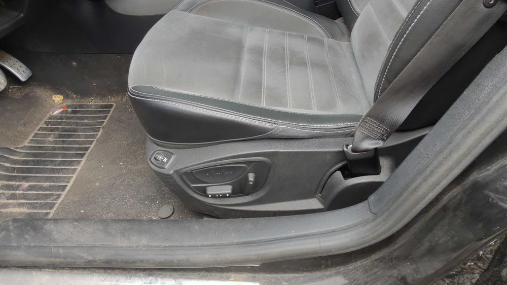 Renault Laguna 3 2011 Rok Fotele Cały Komplet+Tapicerka