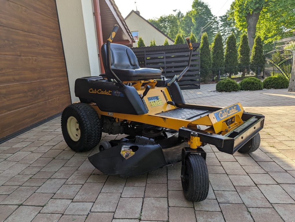 Traktorek kosiarka profesjonalna Cub Cadet RZT 42, orginalny stan, zer