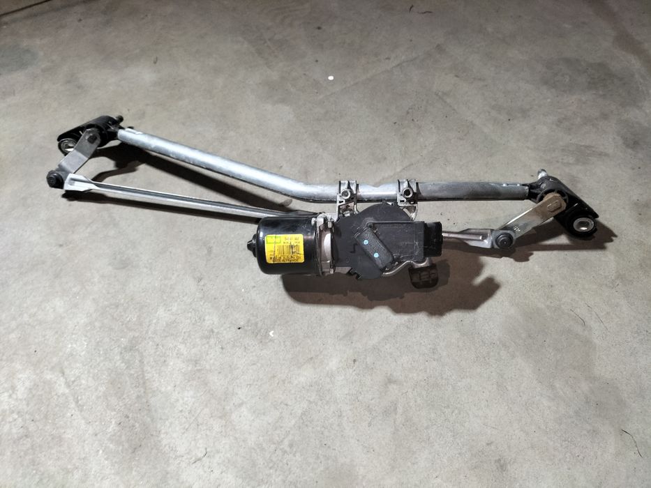 Mechanizm wycieraczek przód Renault Kangoo II 1.6 16V 8200.409.692C