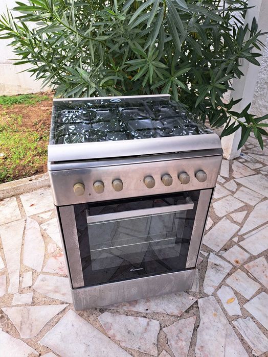 Fogão a gás natural com forno elétrico Candy