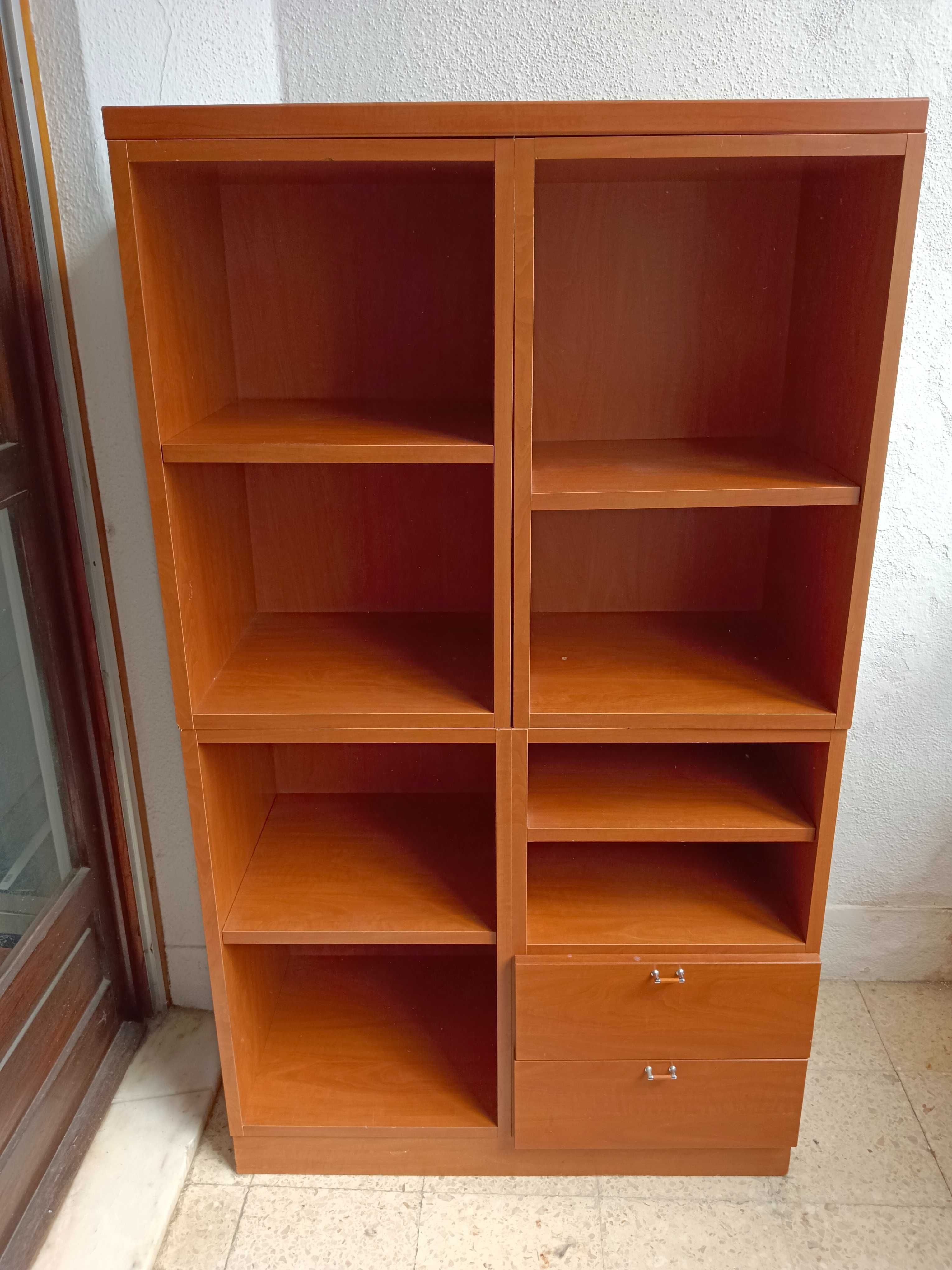 Estante e Secretaria