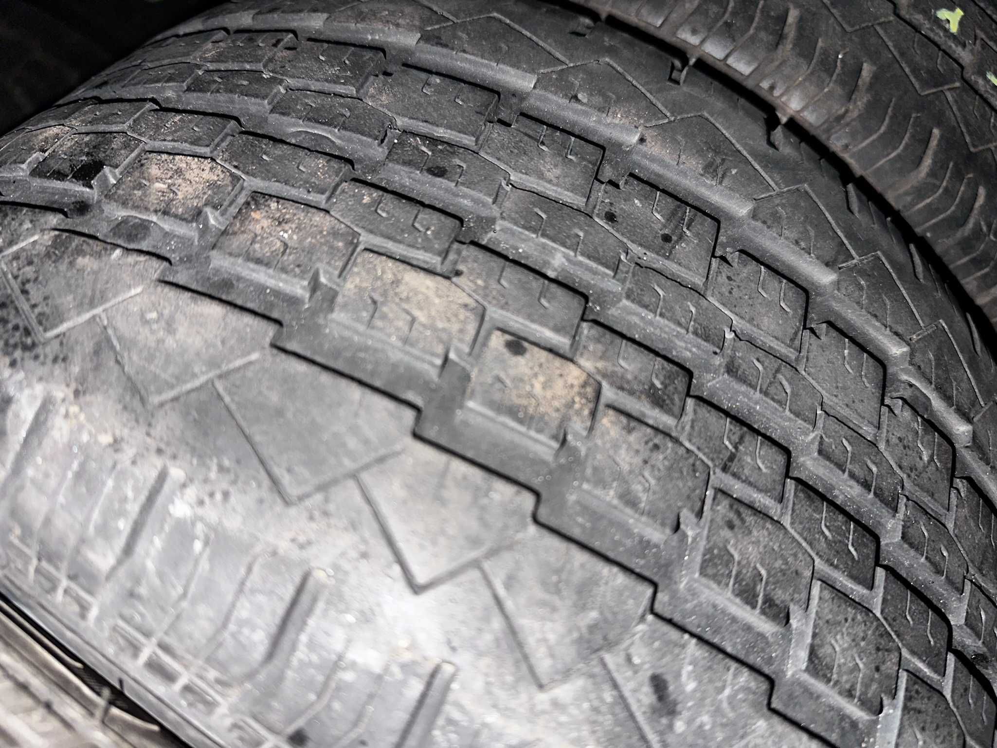 Opona Opony Laweta 195/55 10C 195/55R10C FRT M+S 10PR SECURITY TR603