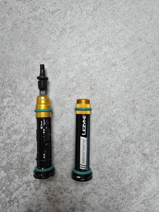 LEZYNE Dual Insert Kit M, zestaw narzędzi rowerowych