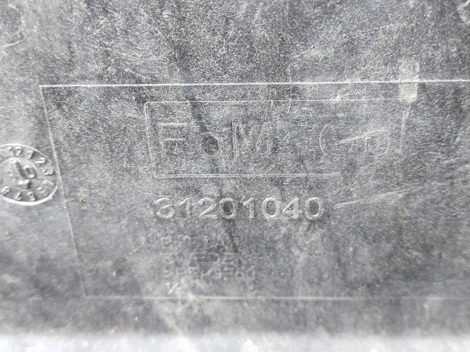 Volvo XC70 II 2007-2016 XC60 Корпус під акумулятор площадка 31201040