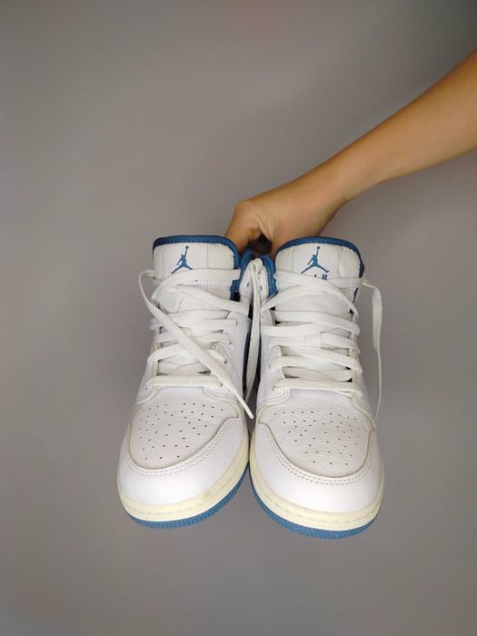 Buty Jordan 1 mid se