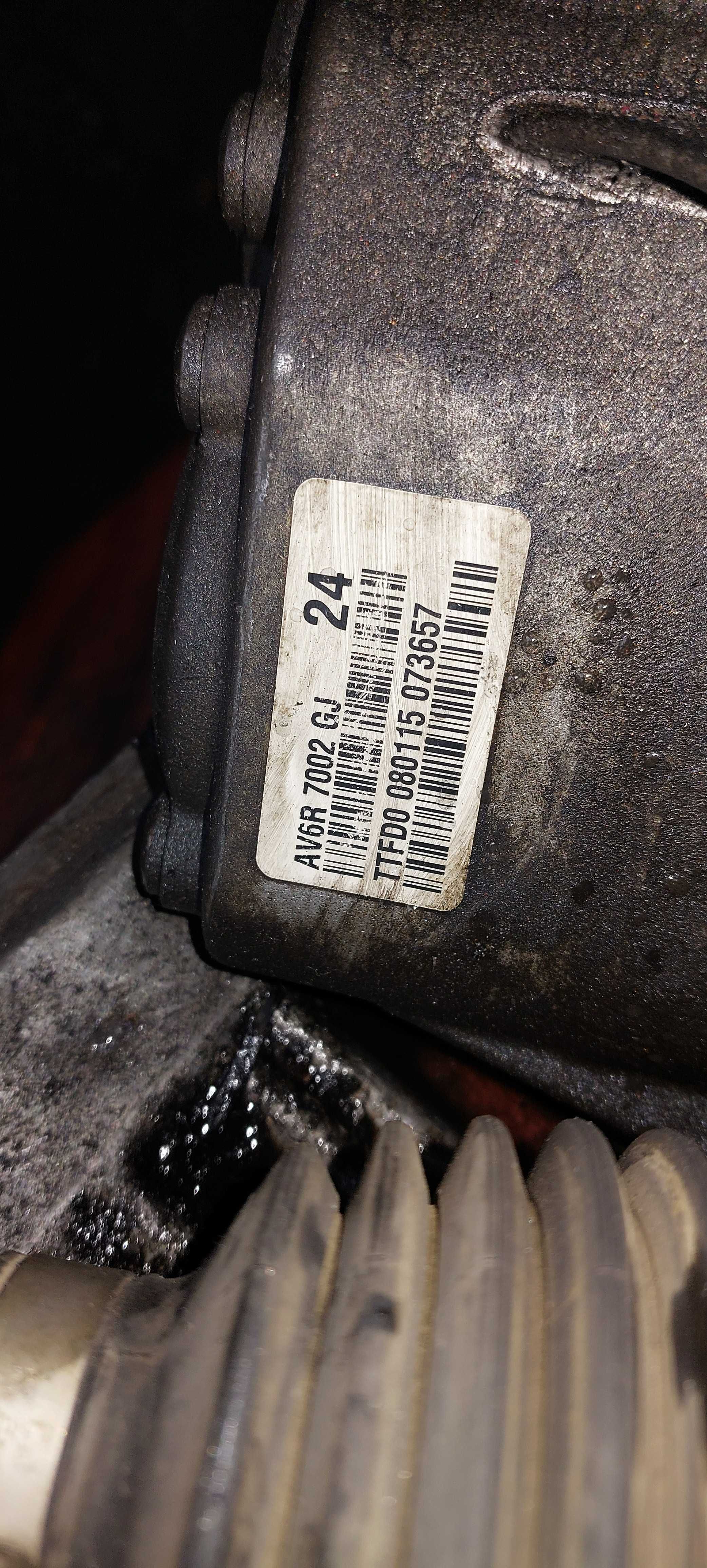 C-MAX  1,6 D T1DA  Manualna skrzynia biegów  ABV6R7002GJ  kompletna
