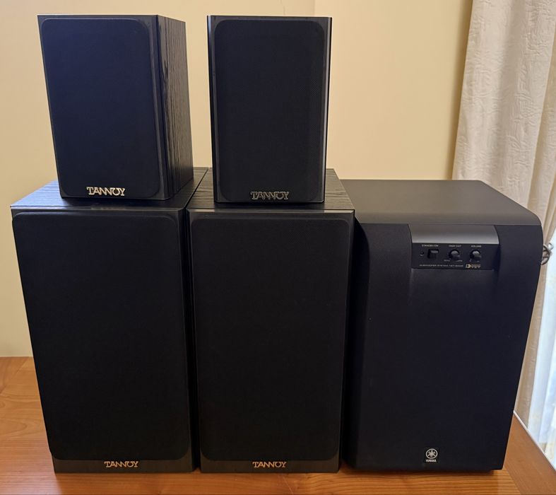 Colunas Surround
