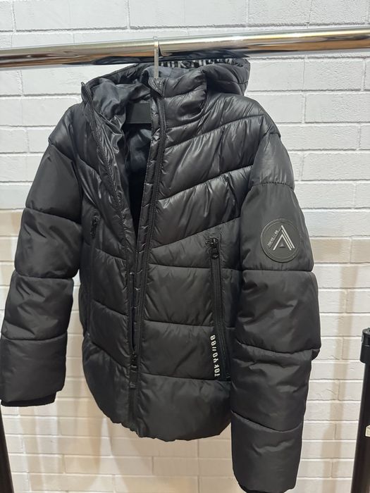 Дуже крута куртка,холодна осінь,тепла зима,140-146см