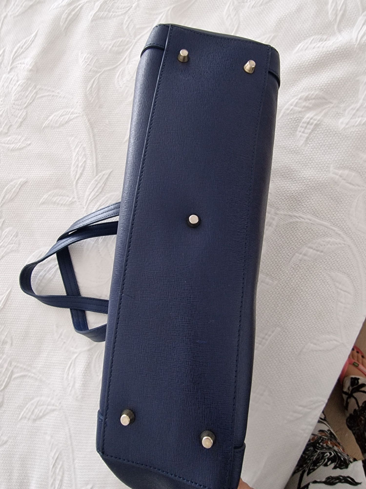 Mala Furla azul marinho