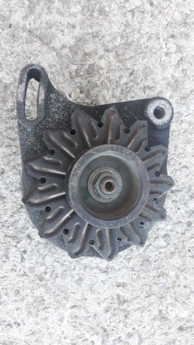 Fiat Punto 2  1.2 8V alternator