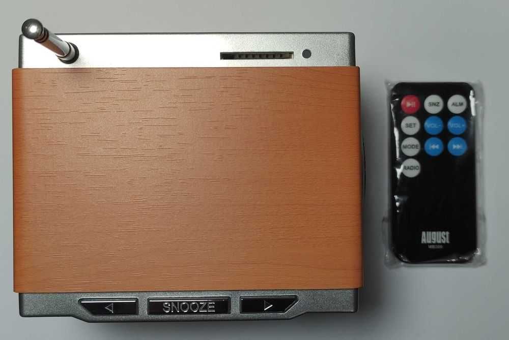 Новий радіо годинник з mp3, FM, SD-карта, USB та AUX