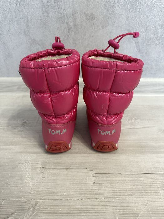 Зимові дутики чоботи сапожки