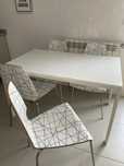 Mesa e cadeiras ikea