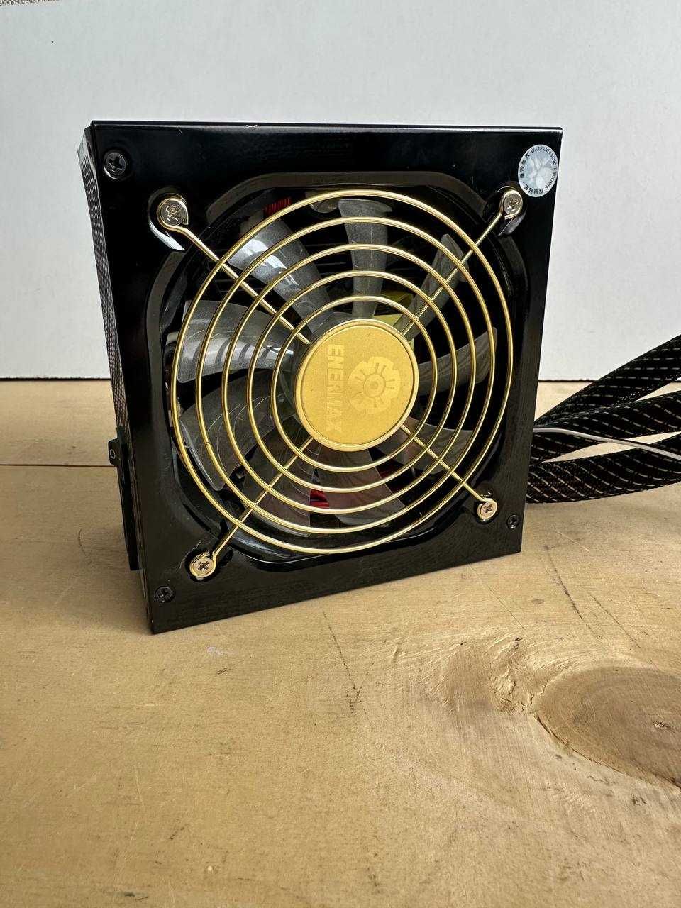 Блок живлення Enermax PRO82+ /  525W / EPR525AWT/ 80 plus bronze