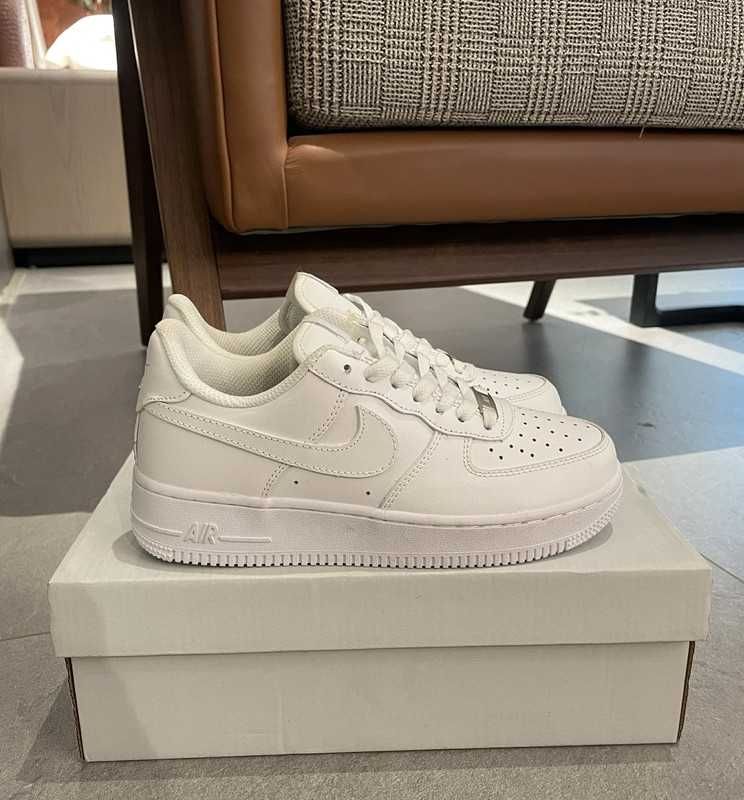 Nowe buty. Nike Air Force 1 Low White. Rozmiar 36,5