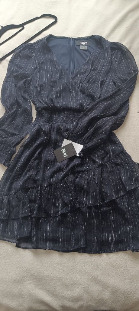 Nowa sukienka DKNY