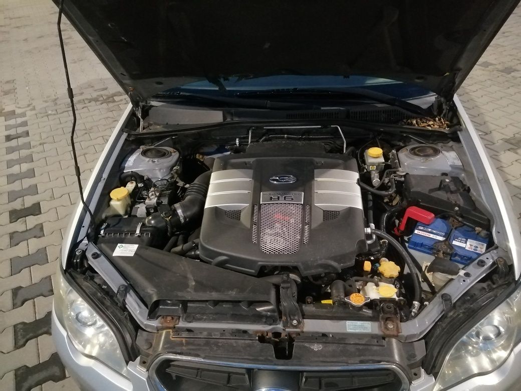 Subaru legacy 3.0 h6