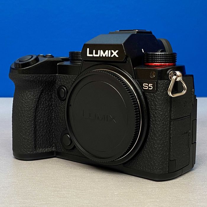 Panasonic Lumix DC-S5 (Corpo) - 24.2MP