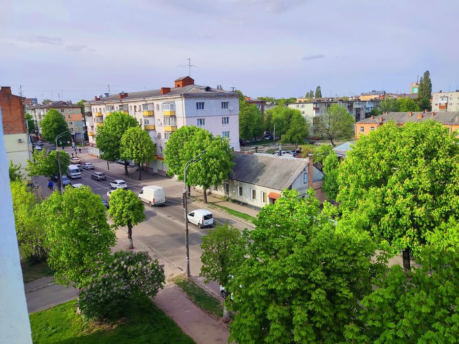 Продам 2х кімнатну квартиру в центрі міста