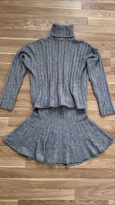 Костюм Joleen светр та спідничка