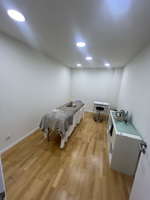 Gabinete com casa de banho privada