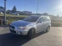 mitsubishi outlander 2.0did 4x4 7 osobwy