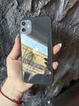 Продам iphone 11 на 64 гб