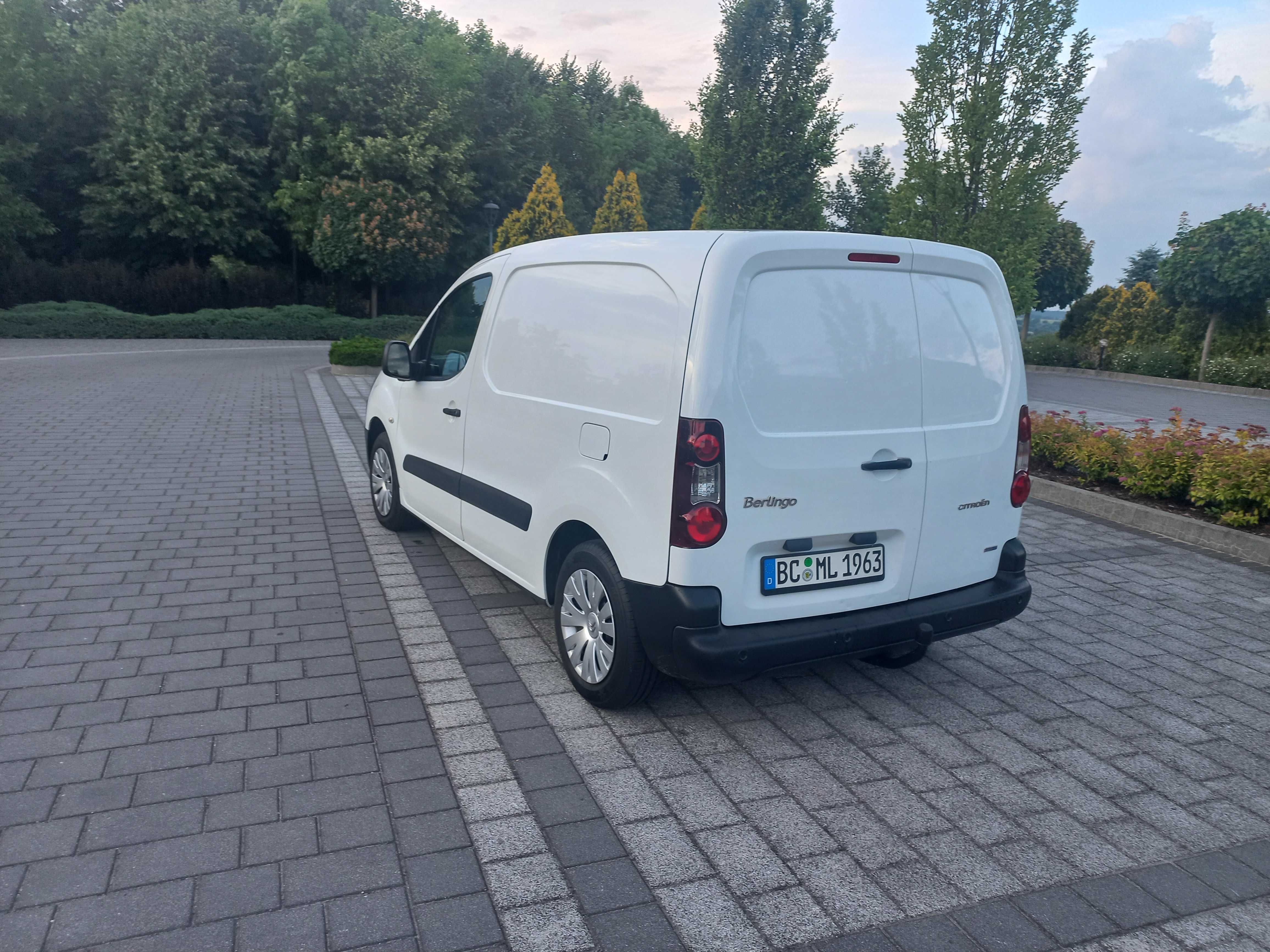 Citroen Berlingo 1.6hdi 120km 3 osobowy 2016rok Serwis Rozrządu