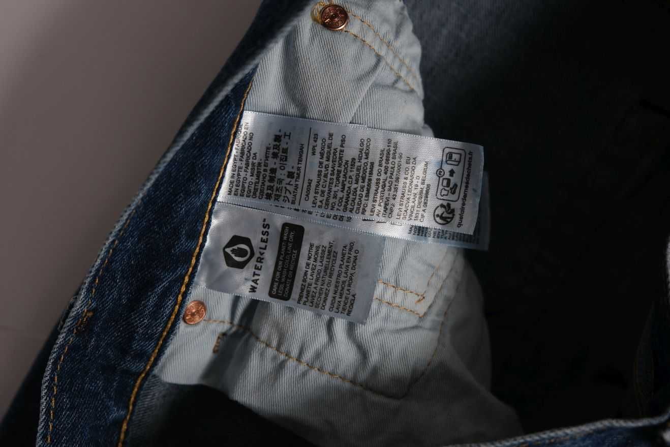 Levi's 501, nowe szorty jeansowe, W32
