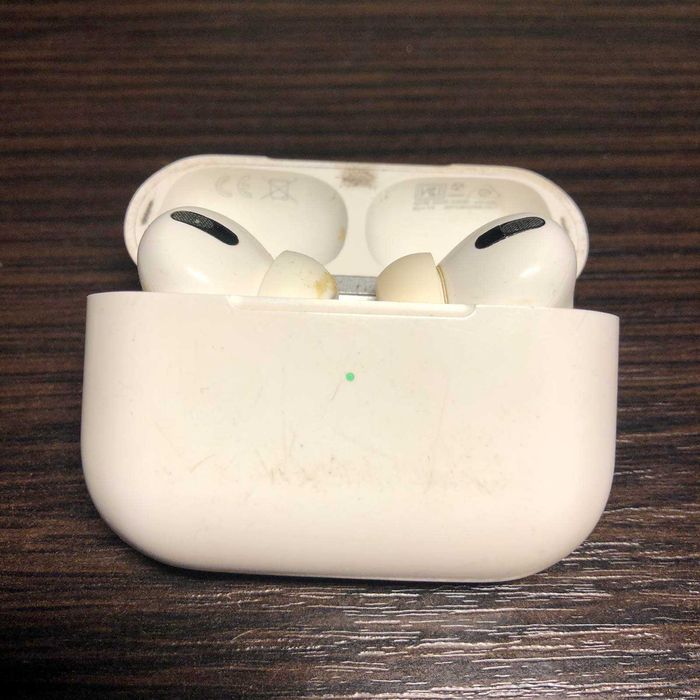 наувушники AirPods Pro  (A2190)