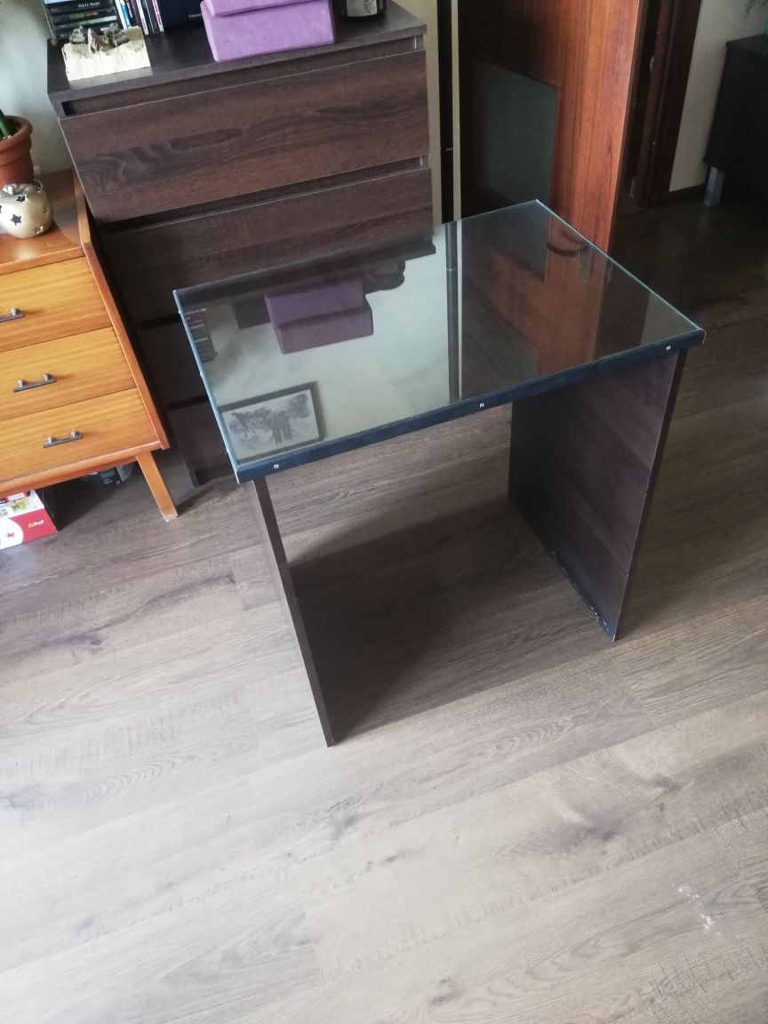 Małe biurko ciemne wenge ze szklanym blatem handmade