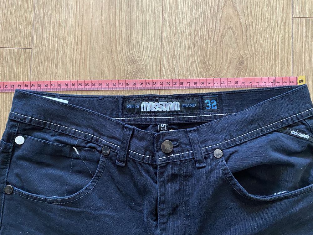 Spodnie Mass Denim 32