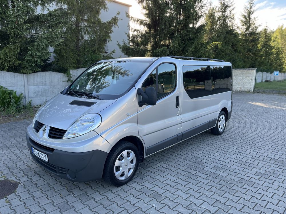 Wynajem busa 9 osobowego wypożyczalnia busów 9 osobowych