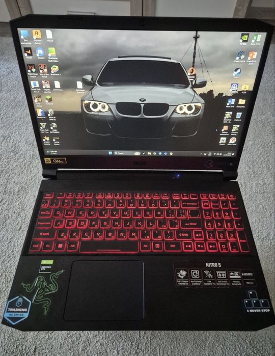 Ноутбук Acer віддам безкоштовно