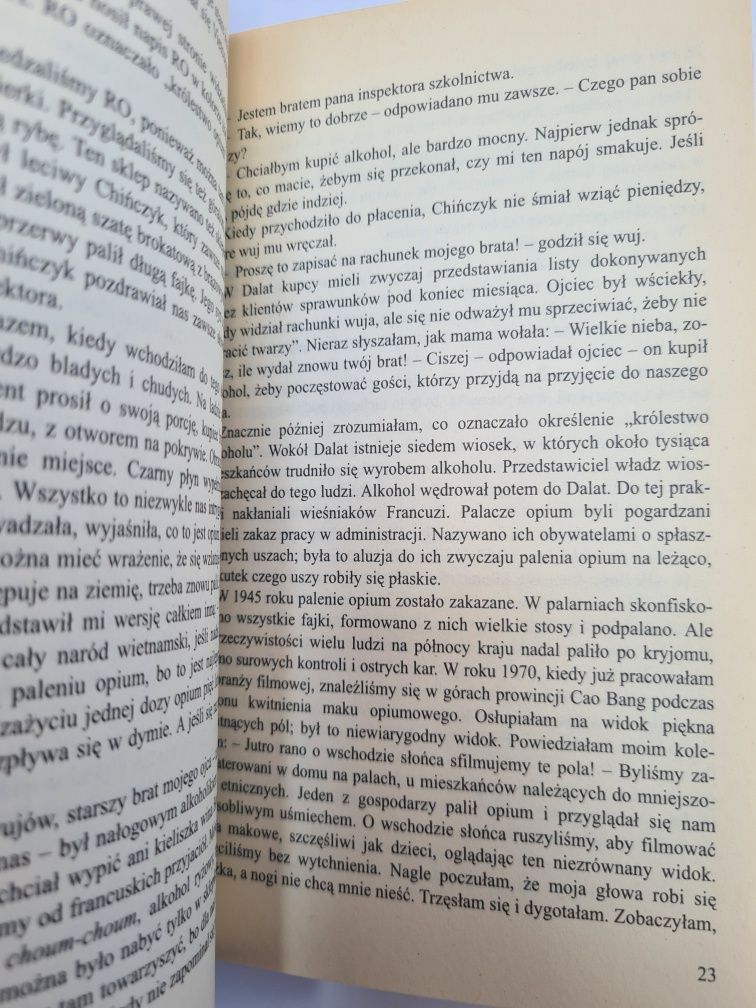 Niepokorna córka - X.Phuong, D.Mazingarbe. Książka