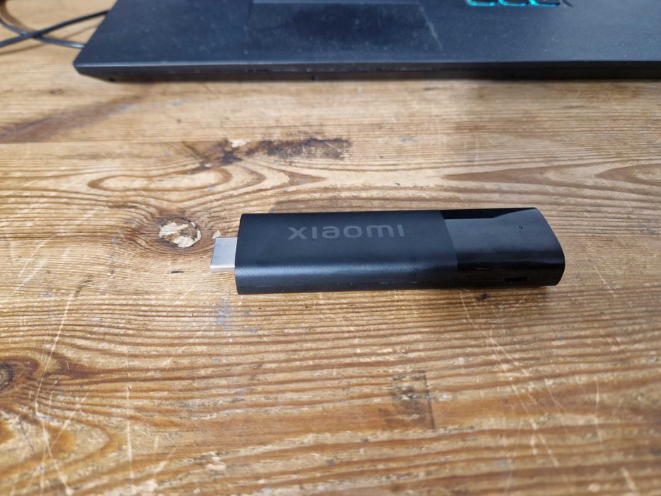Odtwarzacz multimedialny Xiaomi MI TV STICK 7 GB (4706)