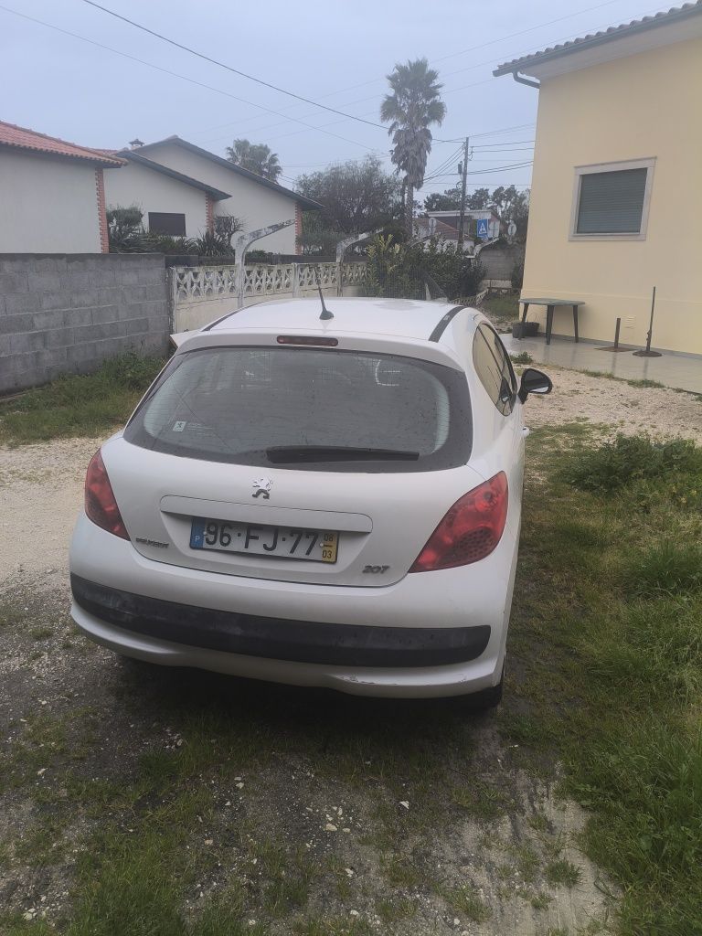 Peugeot 207 1.4 HDi