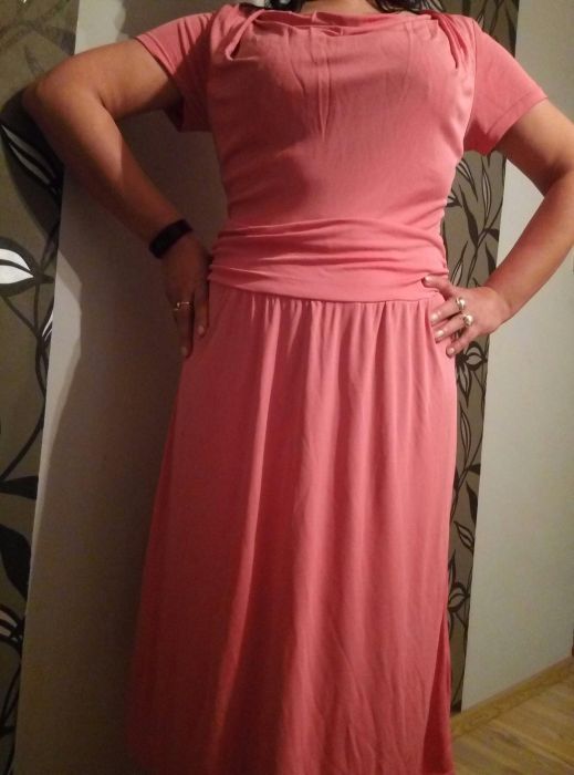 śliczna sukienka na komunię,wesele sprzedam/zamienię