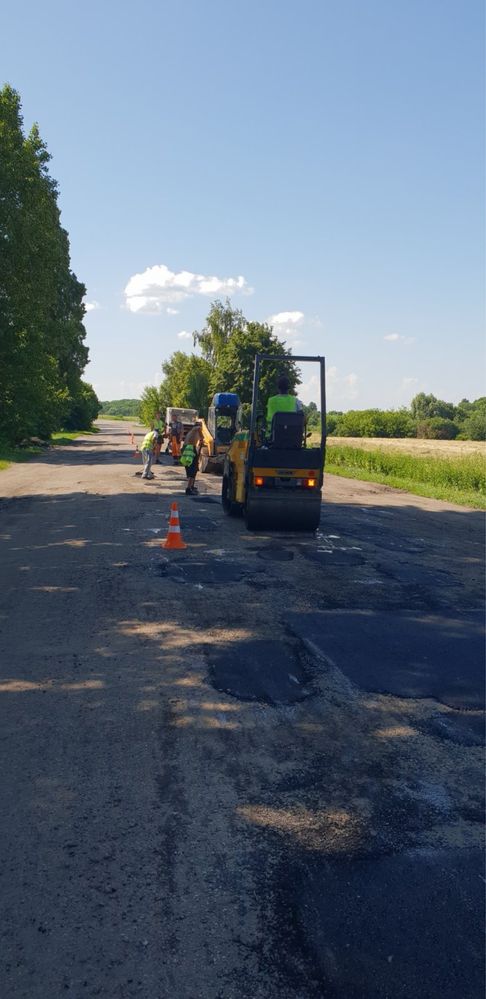 Асфальтирование, укладка плитки, бордюрів, малих площь