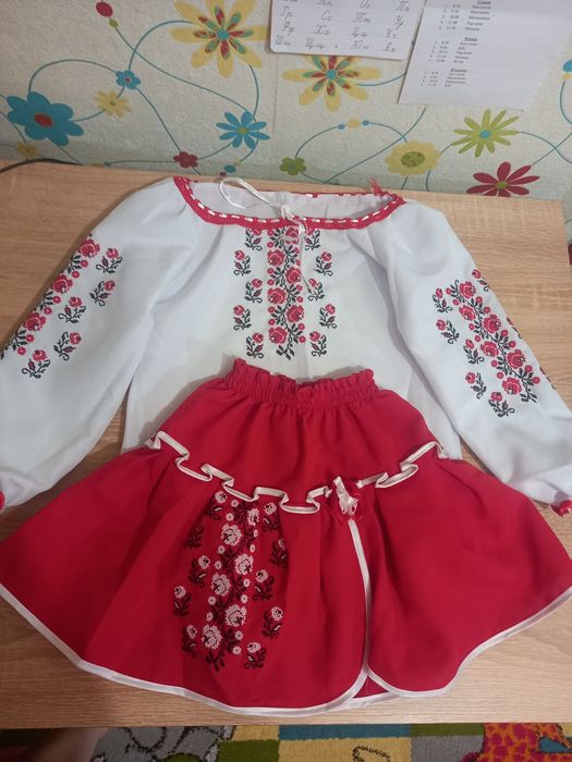 Вишиванка з юбкою для дівчинки!