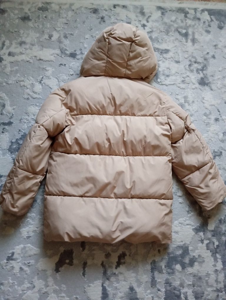 зимова куртка з капюшоном Zara p. 164