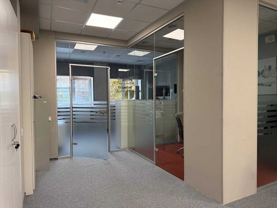 БЕЗ КОМІСІЇ! Оренда офісного приміщення в бізнес-центрі класу B